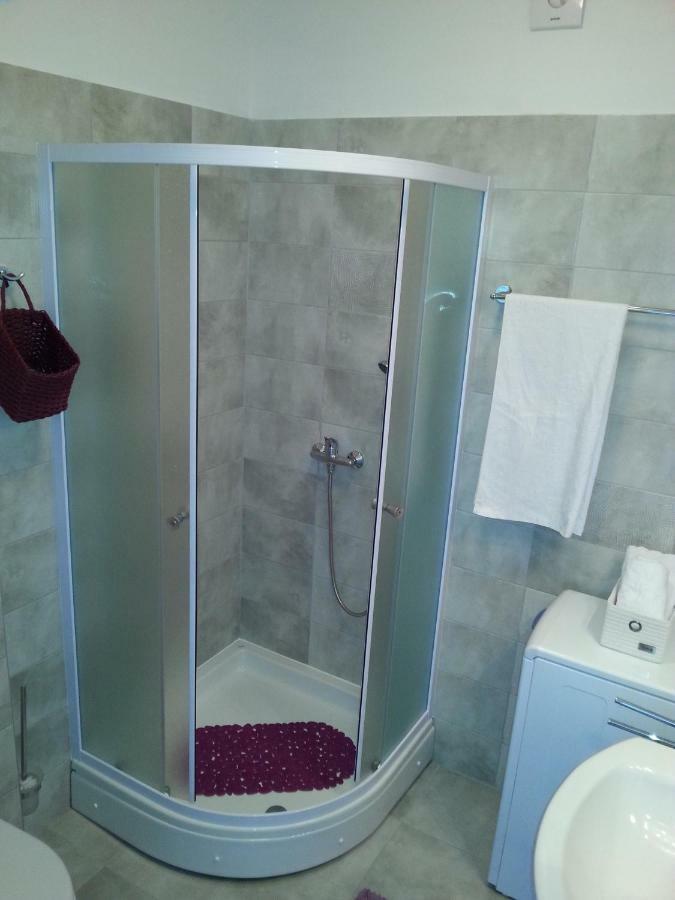 Studio Apartment Luce Marina Exterior foto